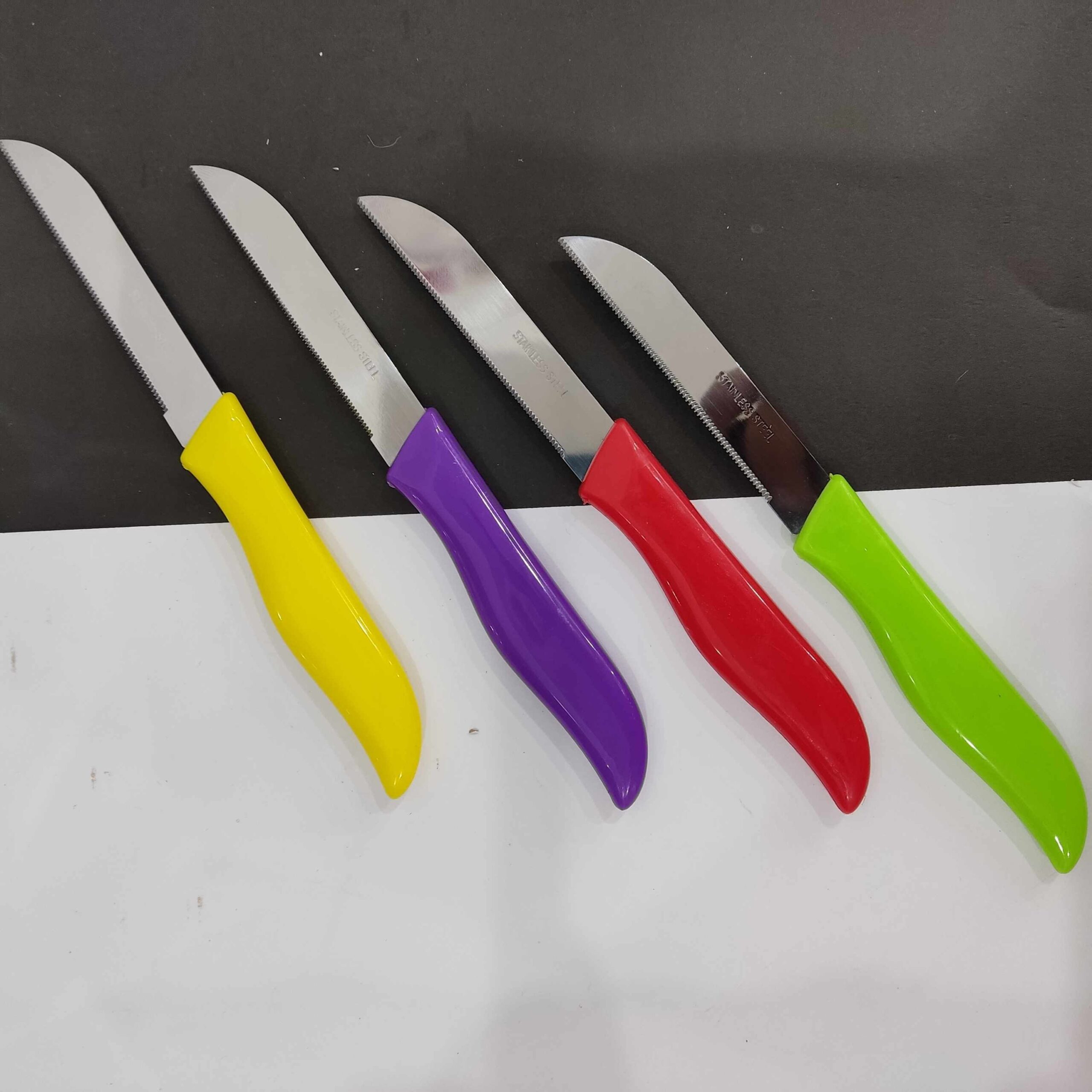 چاقو اره اي ژله اي